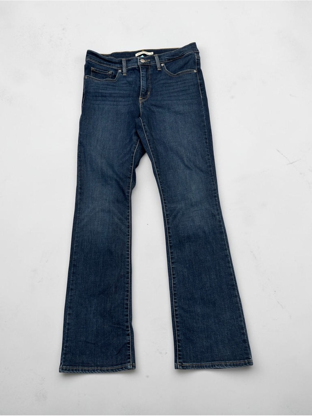 Levi’s 315 Shaping Bootcut Jeans
